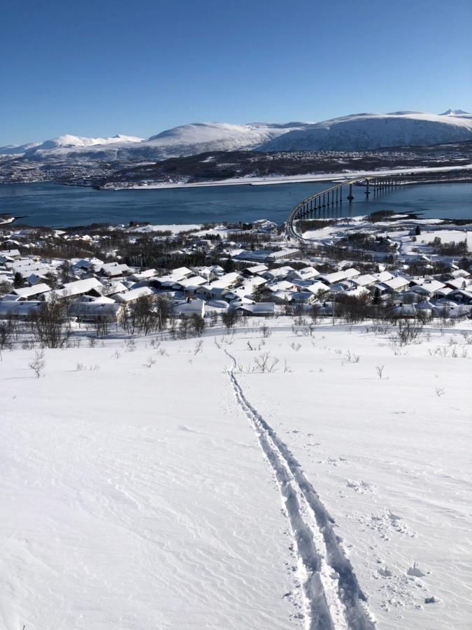 Moderne Og Trivelig Leilighet, Med Unik Utsikt Leilighet Tromsø Eksteriør bilde